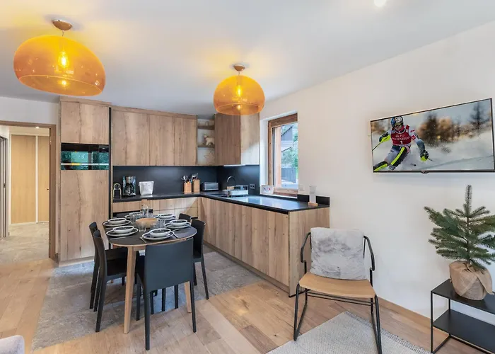 Appart. Familial 2 Pieces A Avec Acces Pistes Et Parking - Fr-1-563-109 Lejlighed *